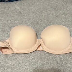 Victoria's Secret Cream Strapless Bra with Molded Cups